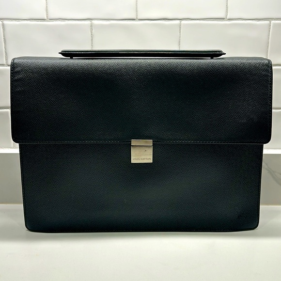 Louis Vuitton Taiga Porte Document Angara Briefcase Ardoise MB0092 - Picture 1 of 11